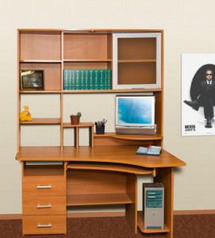 Стол компьютерный №7