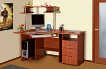 Стол компьютерный №8